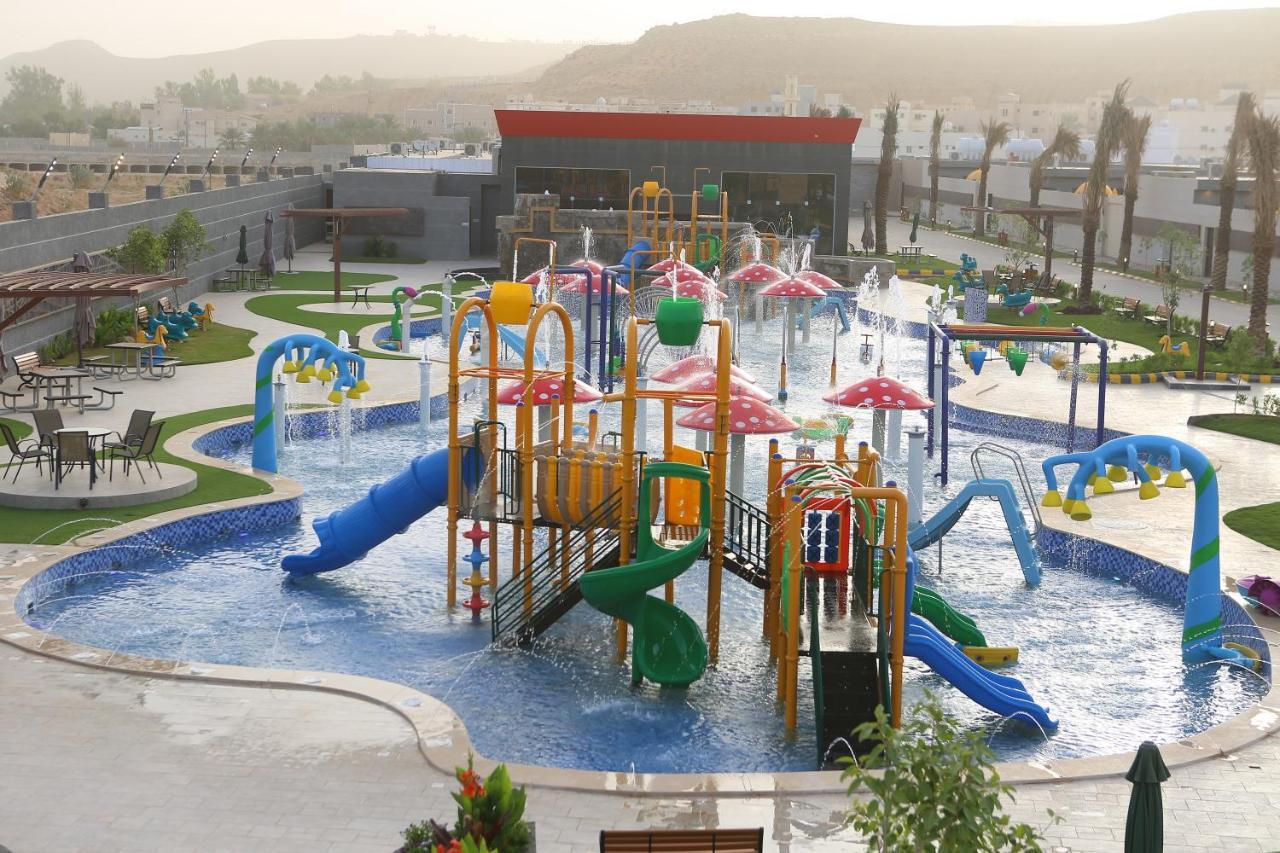 Amaaria Aquapark Resort Villas & Chalet 利雅德 外观 照片